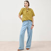 Blouse col v manches 3/4 en coton brod&eacute;e vert olive femme