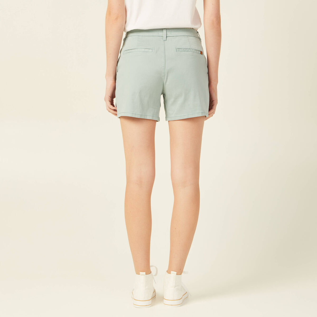 Short chino éco-responsable vert pastel femme