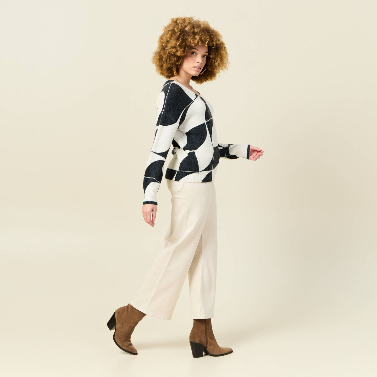 Pull manches longues r&eacute;vesible noir femme