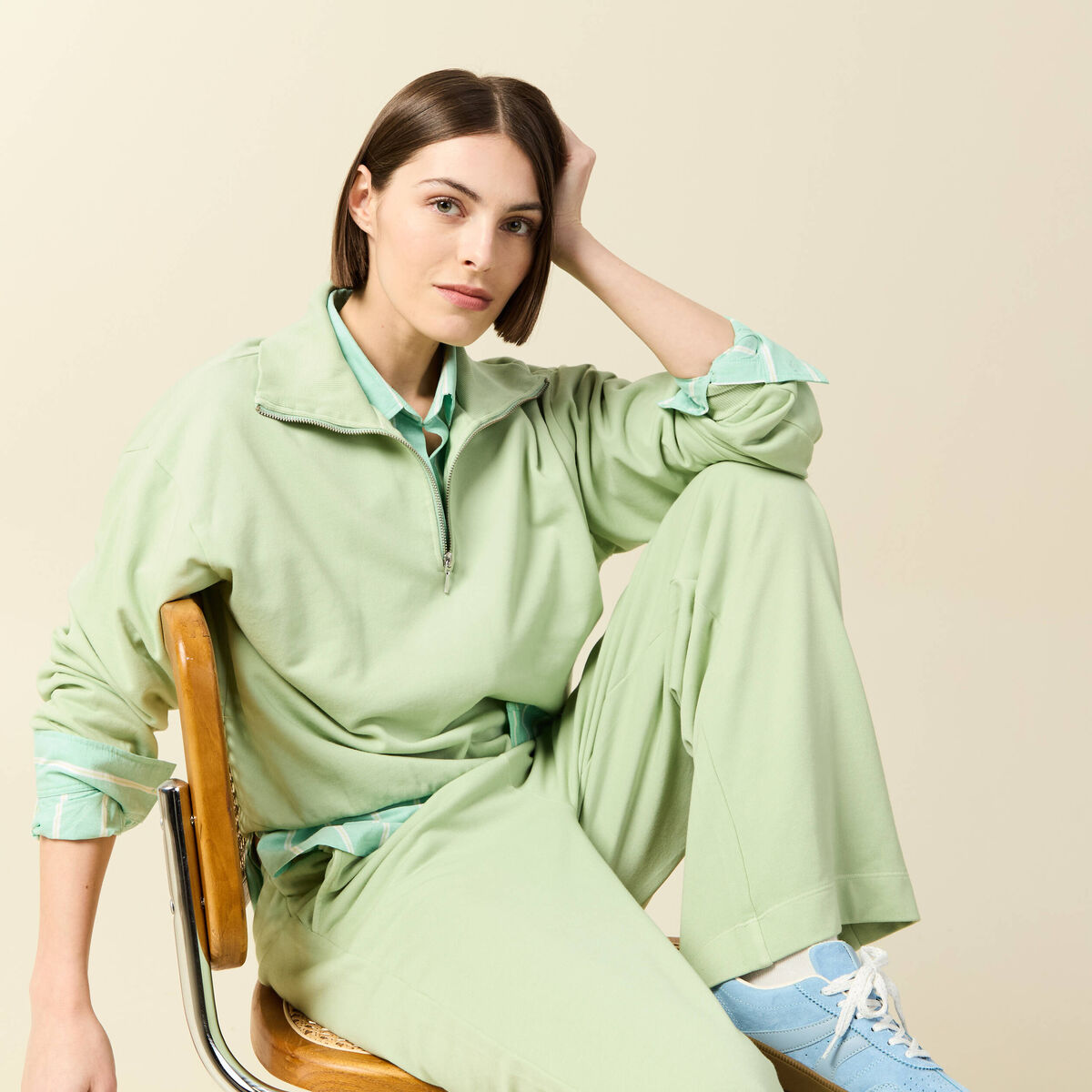 Sweat manches longues col camionneur vert clair femme