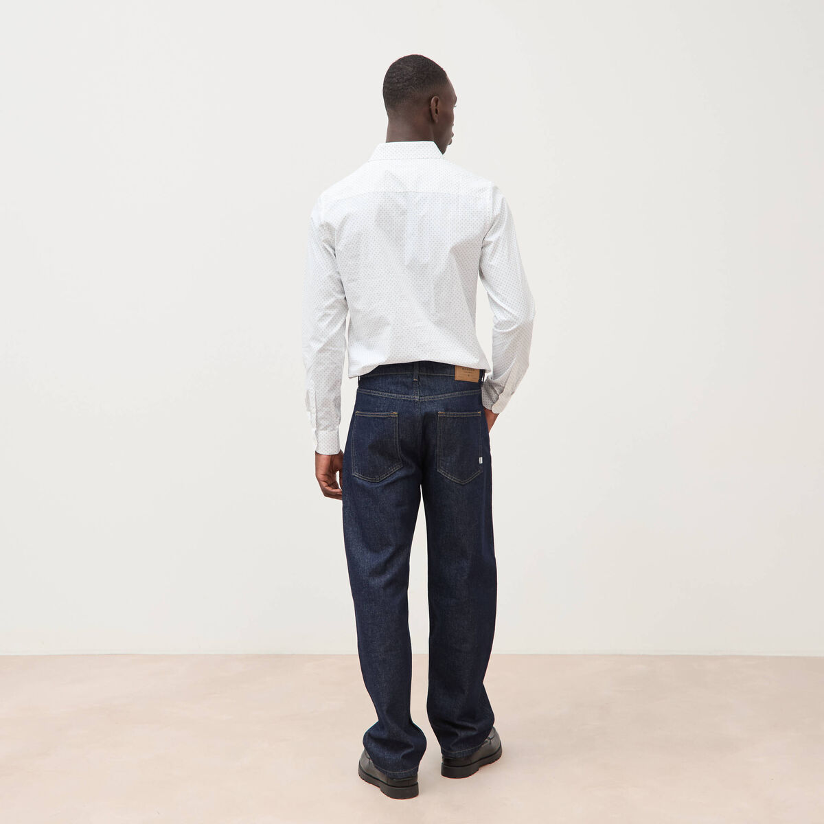 Chemise cintr&eacute;e en coton manches longues bleu homme