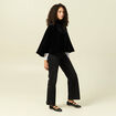 Cape ajust&eacute;e sans manches effet velours noir femme