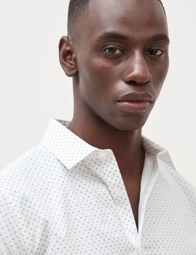 Chemise cintr&eacute;e en coton manches longues bleu homme