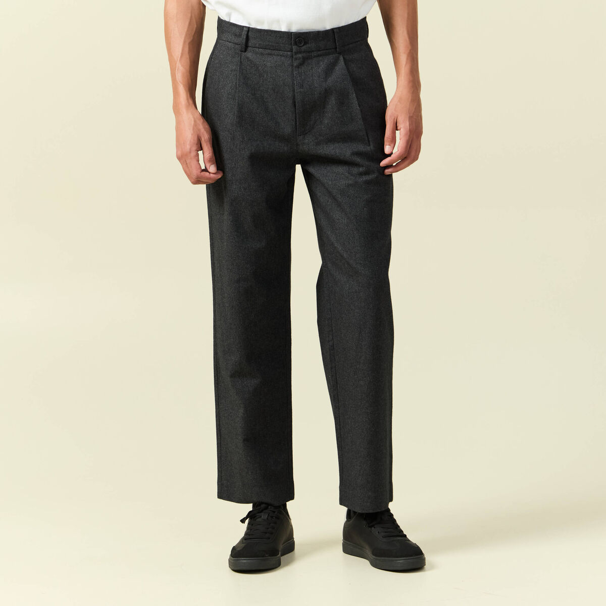 Pantalon chino large longueur 32 gris fonc&eacute; homme