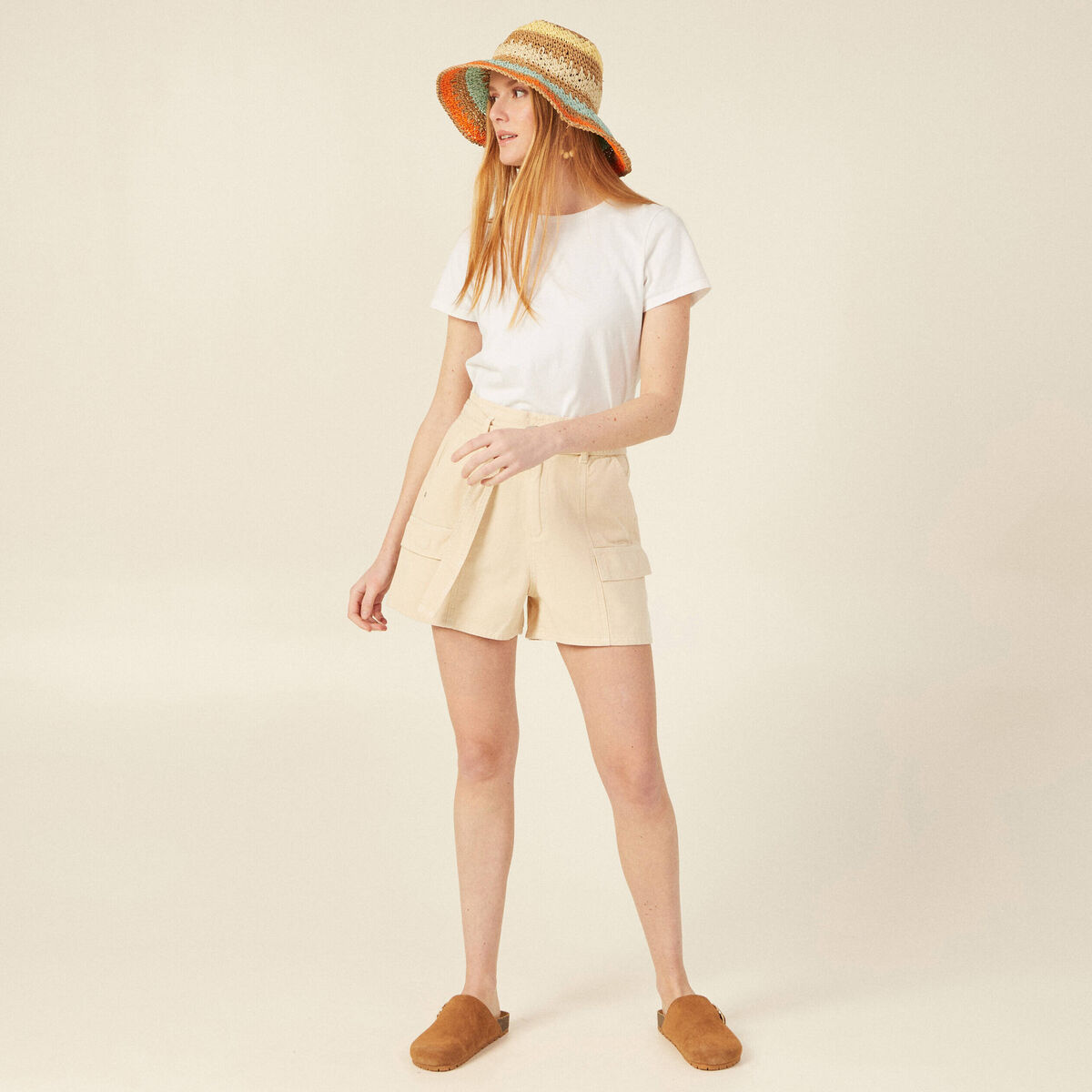 Short cargo fluide ceinturé creme femme