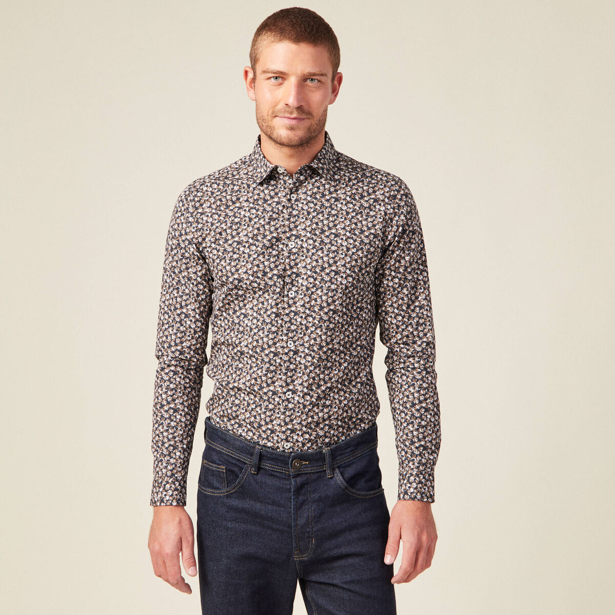 Chemise cintr&eacute;e en coton manches longues bleu marine homme
