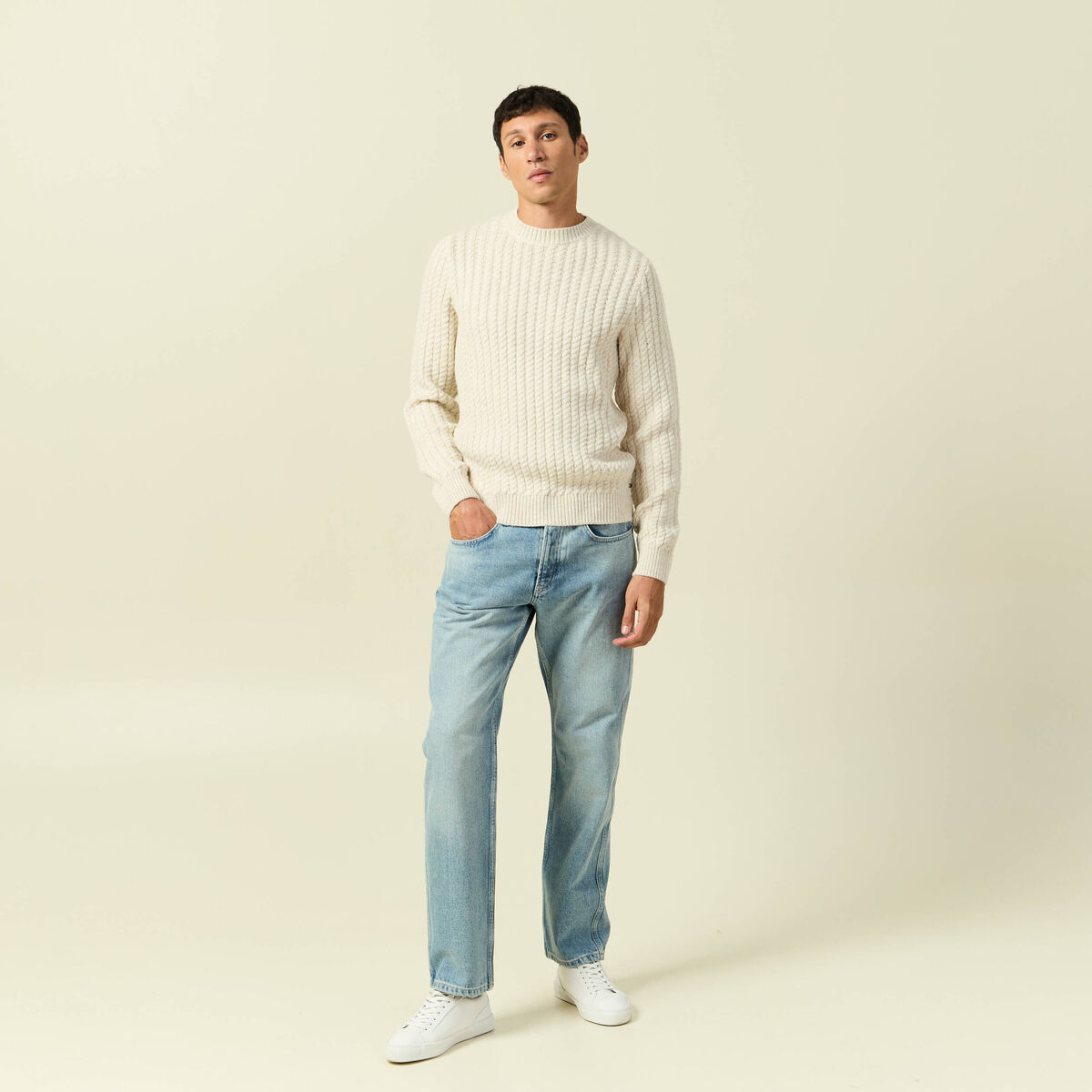Pull col rond manches longues ecru homme