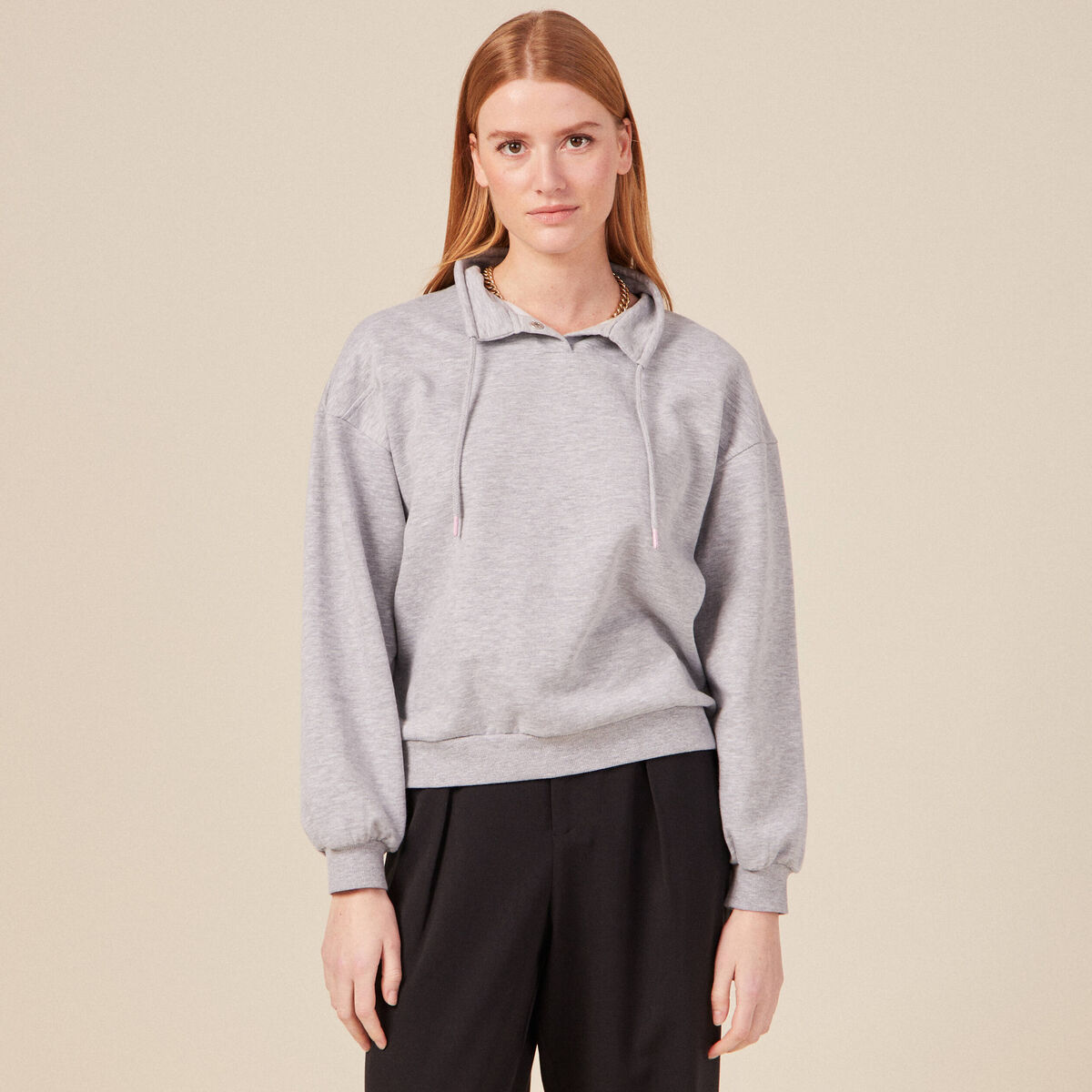 Sweat col camionneur boutonné gris femme