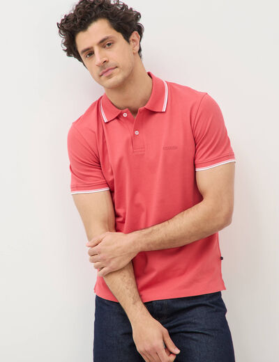 Polo cintr&eacute; en coton manches courtes rouge corail homme