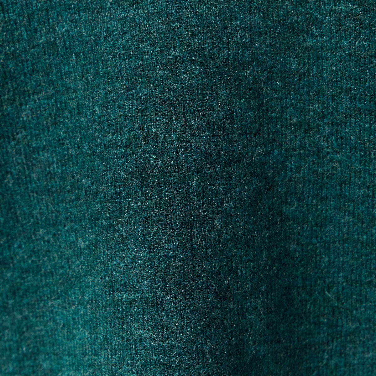 Pull manches longues col en V vert foncé femme