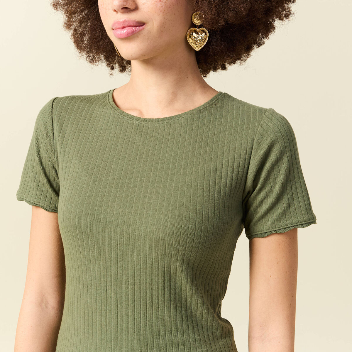 T-shirt manches courtes c&ocirc;tel&eacute; vert kaki femme