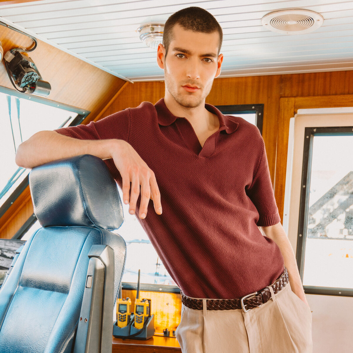 Polo ample col cubain manches courtes prune homme