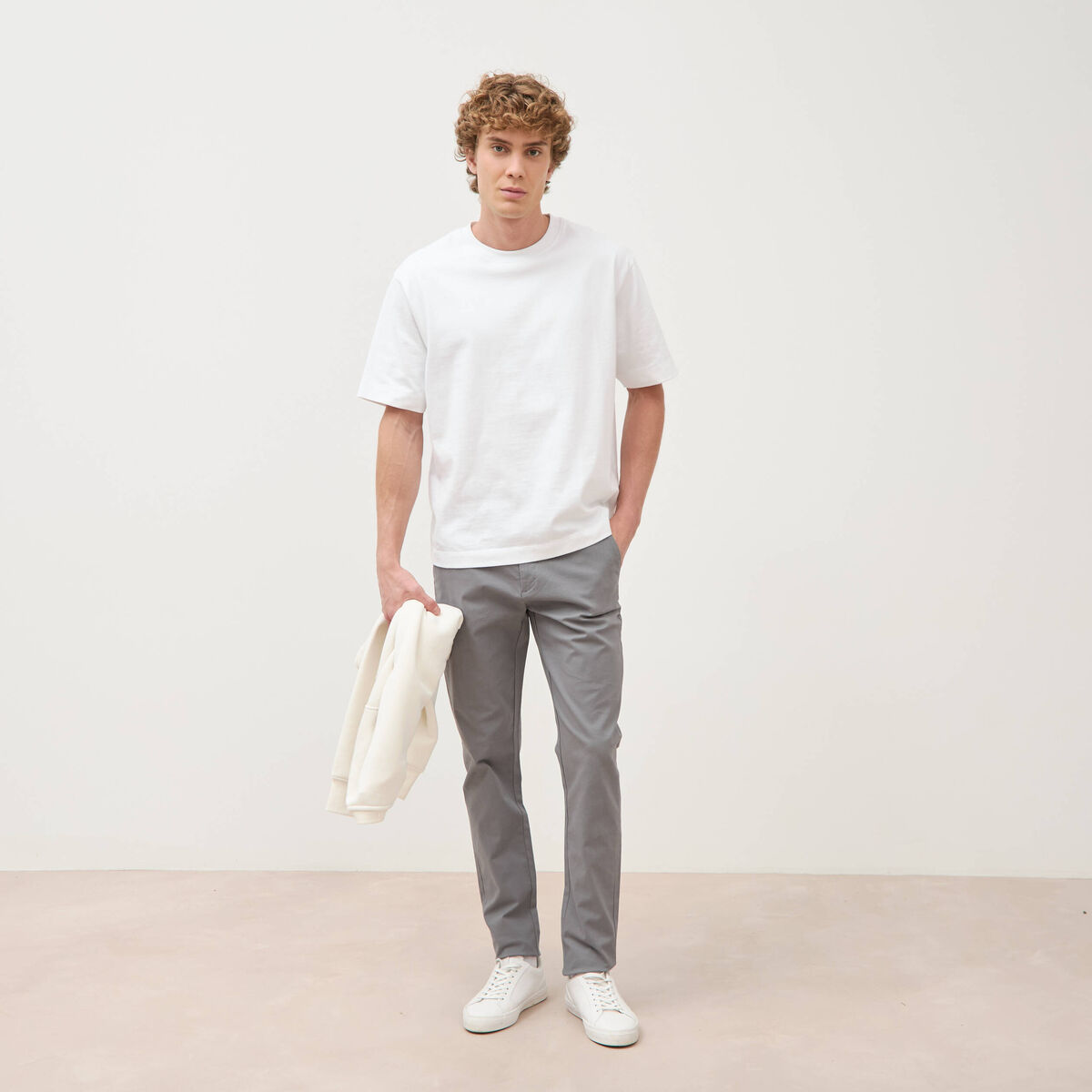 Pantalon chino slim gris homme