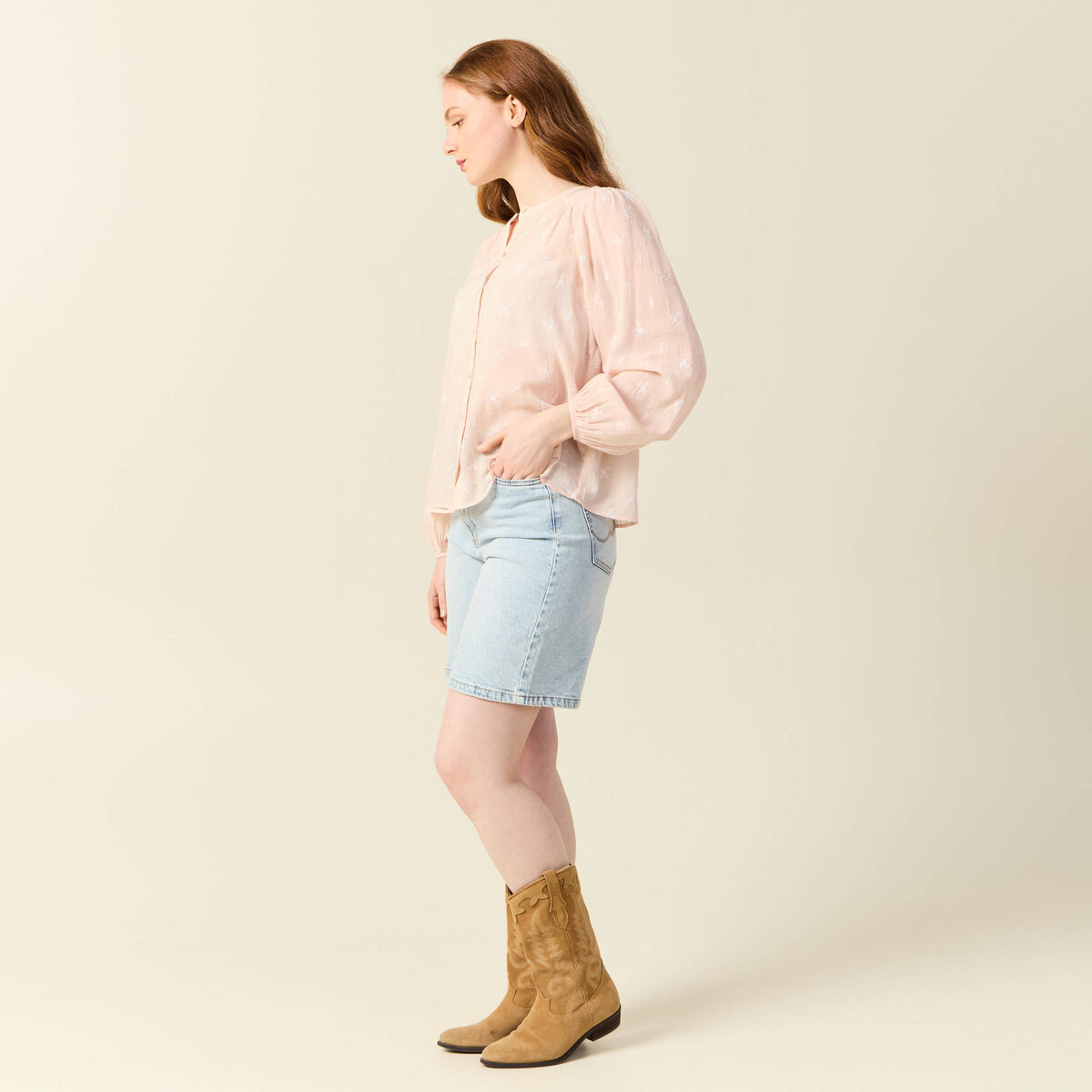 Blouse manches longues brodée rose poudrée femme