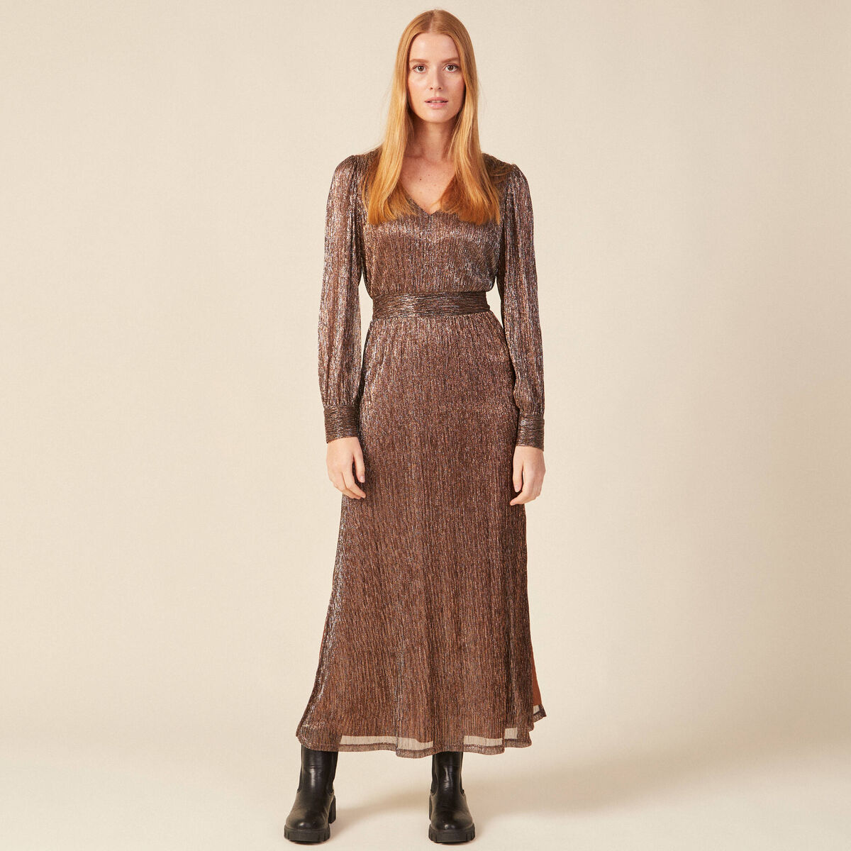 Robe longue évasée col en V marron cognac femme