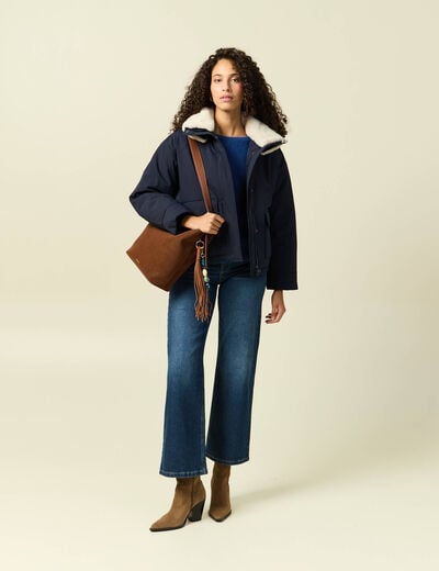 Veste droite courte col classique bleu fonc&eacute; femme