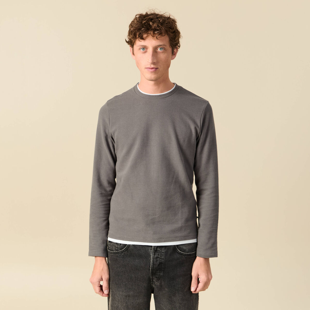 T-shirt manches longues gris fonc&eacute; homme
