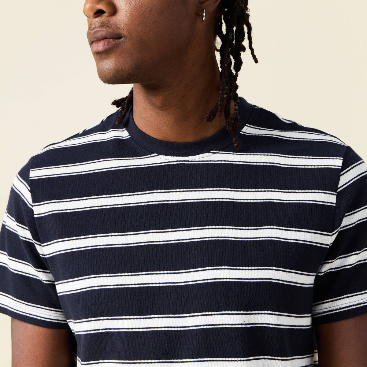 T-shirt ray&eacute; col rond manches courtes ecru homme