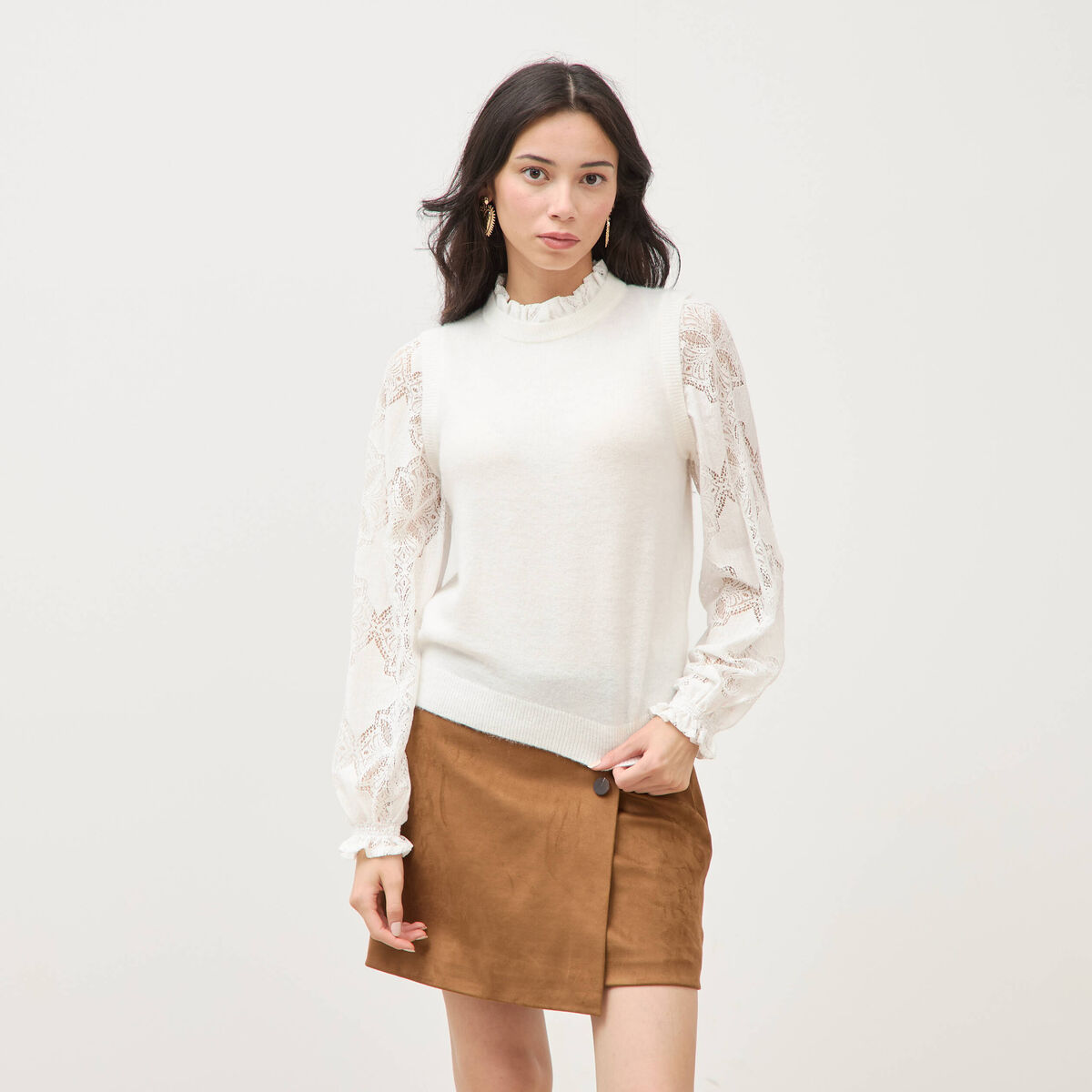 Pull droit col montant manches longues ecru femme