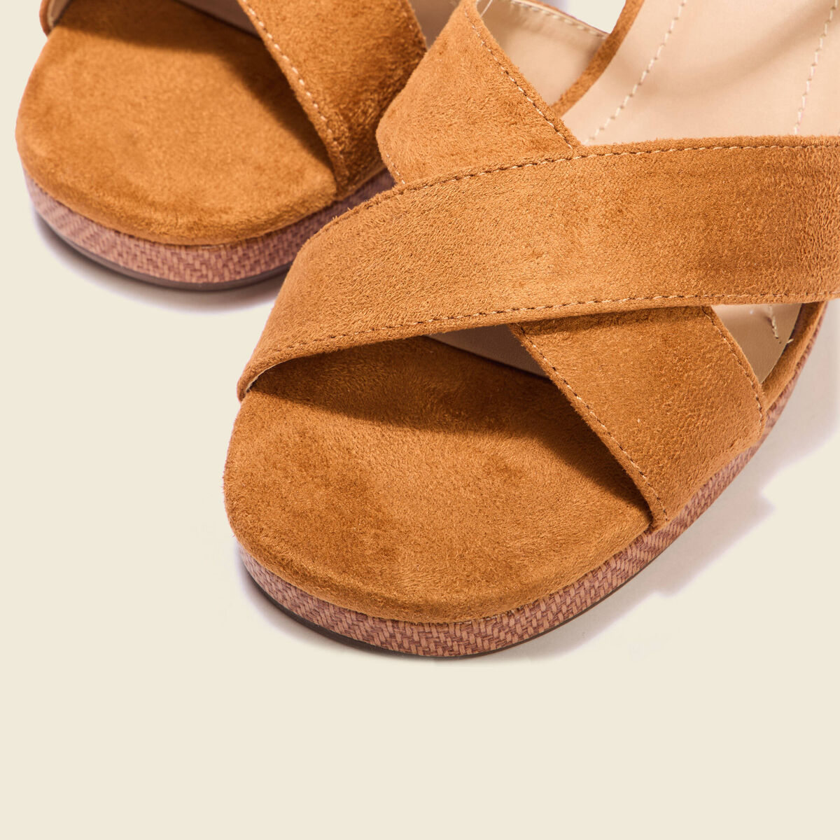 Sandales à talons suédine camel femme