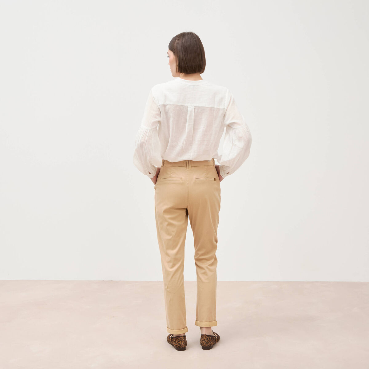 Chino cigarette 7/8&egrave;me taille haute marron clair femme