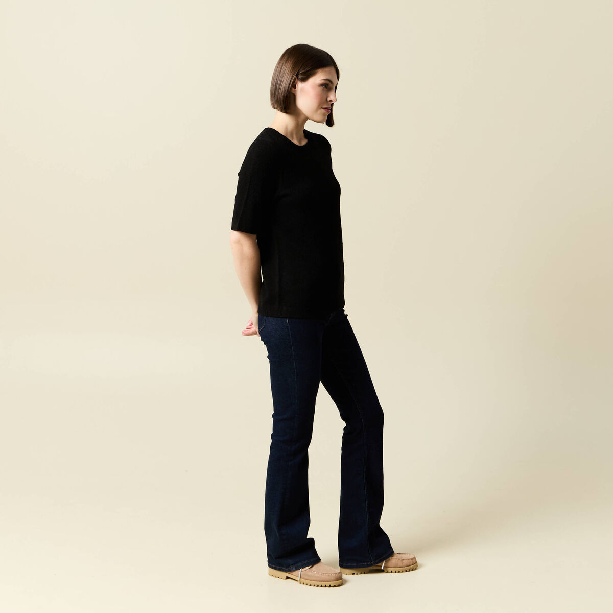 Pull manches courtes noir femme