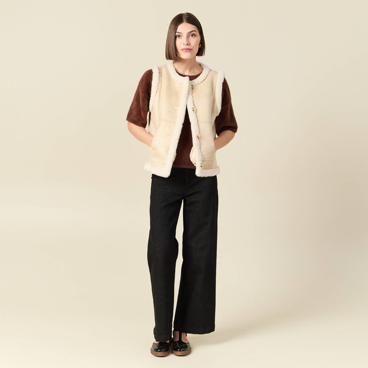 Pull droit court manches coude col rond marron femme