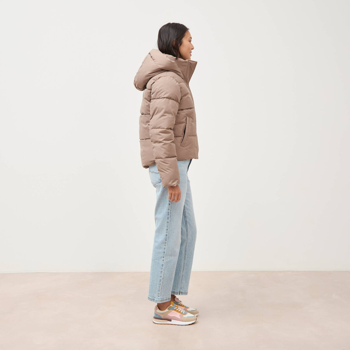 Doudoune &agrave; capuche taupe femme