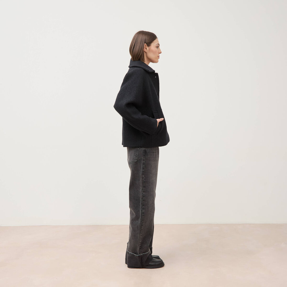 Manteau oversize court col tailleur noir femme