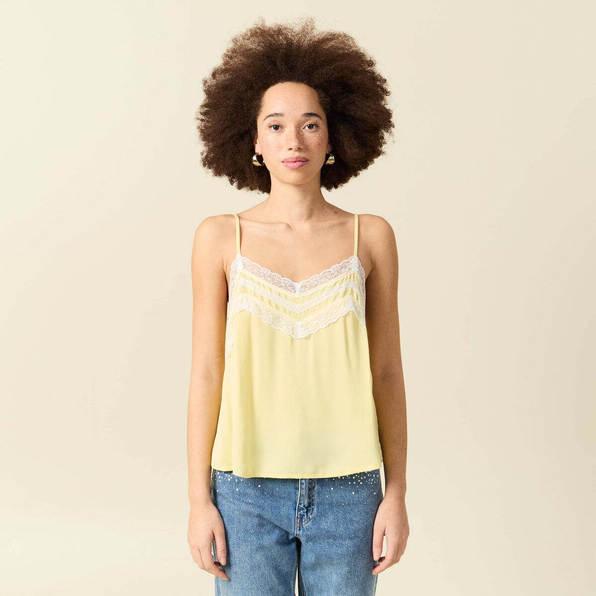 D&eacute;bardeur bretelles col v fluide jaune pastel femme