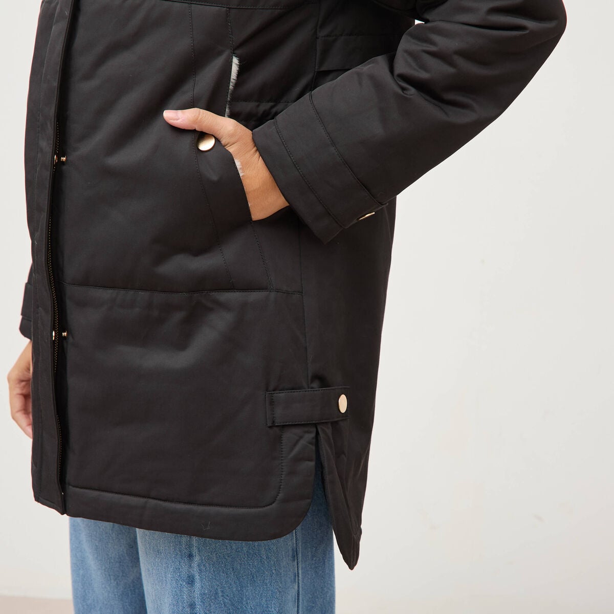 Parka droite &agrave; capuche noir femme