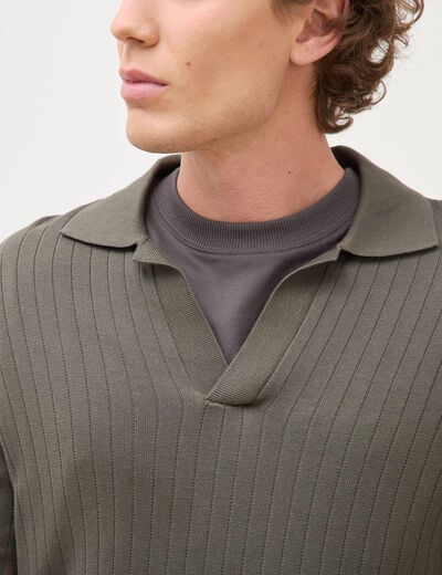 Pull manches longues vert fonc&eacute; homme