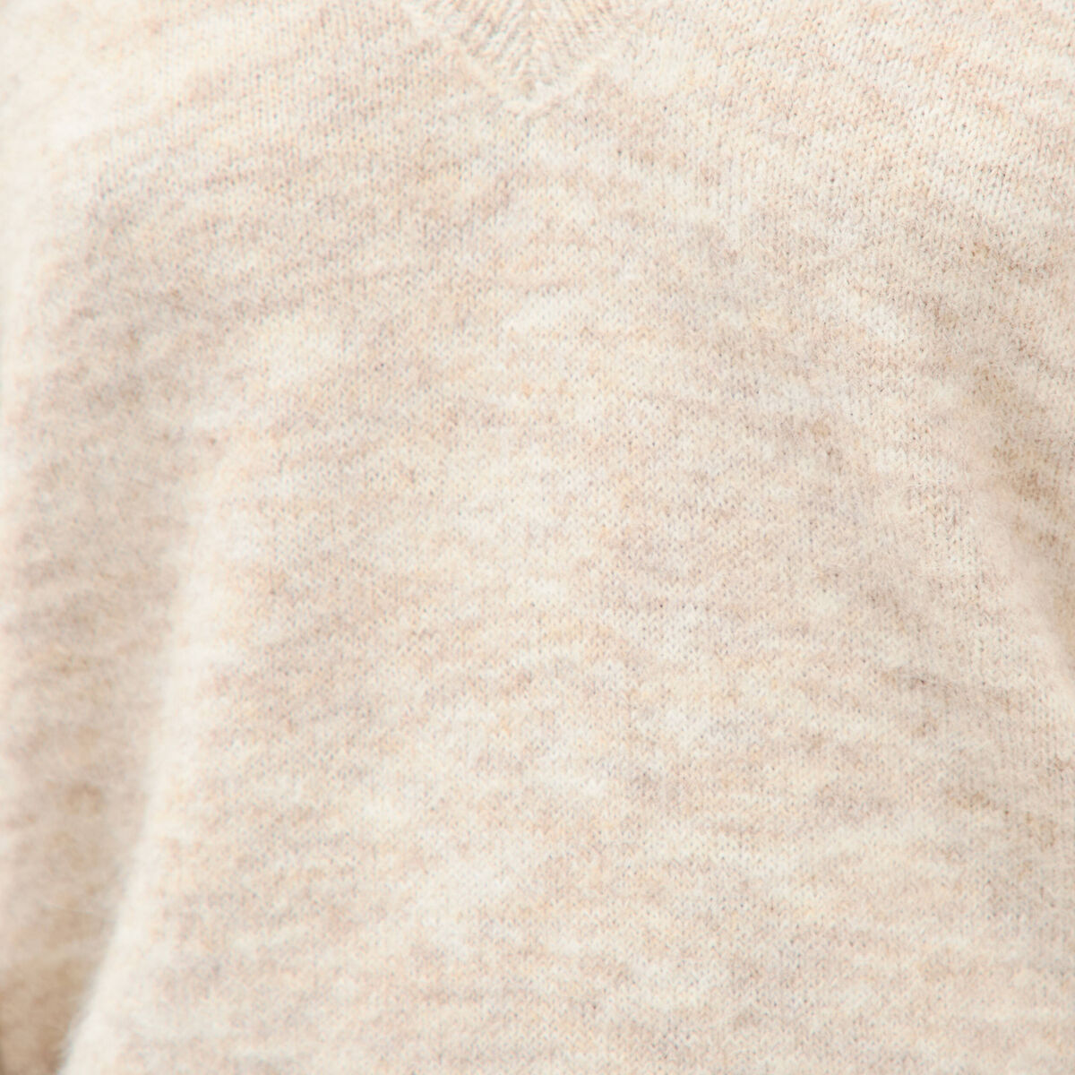 Pull col v manches longues creme femme