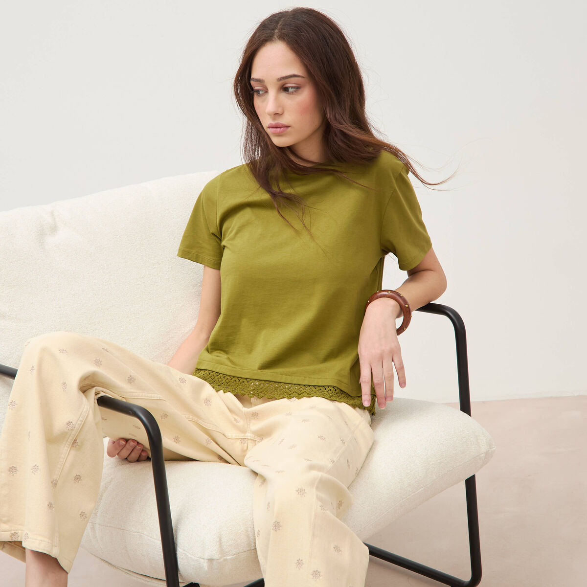 T-shirt droit col rond manches courtes vert kaki femme