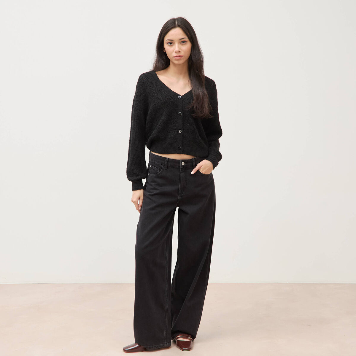 Gilet manches longues col v noir femme