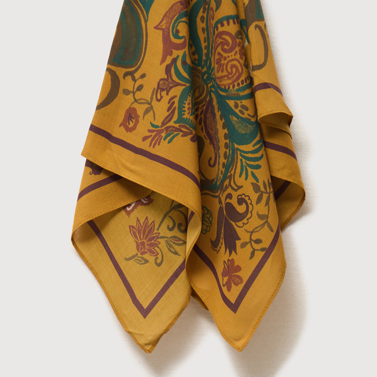 Foulard vert olive femme