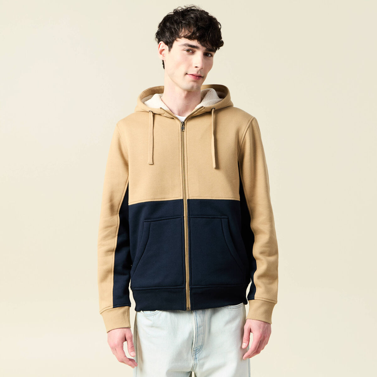 Sweat zipp&eacute; &agrave; capuche bleu marine homme