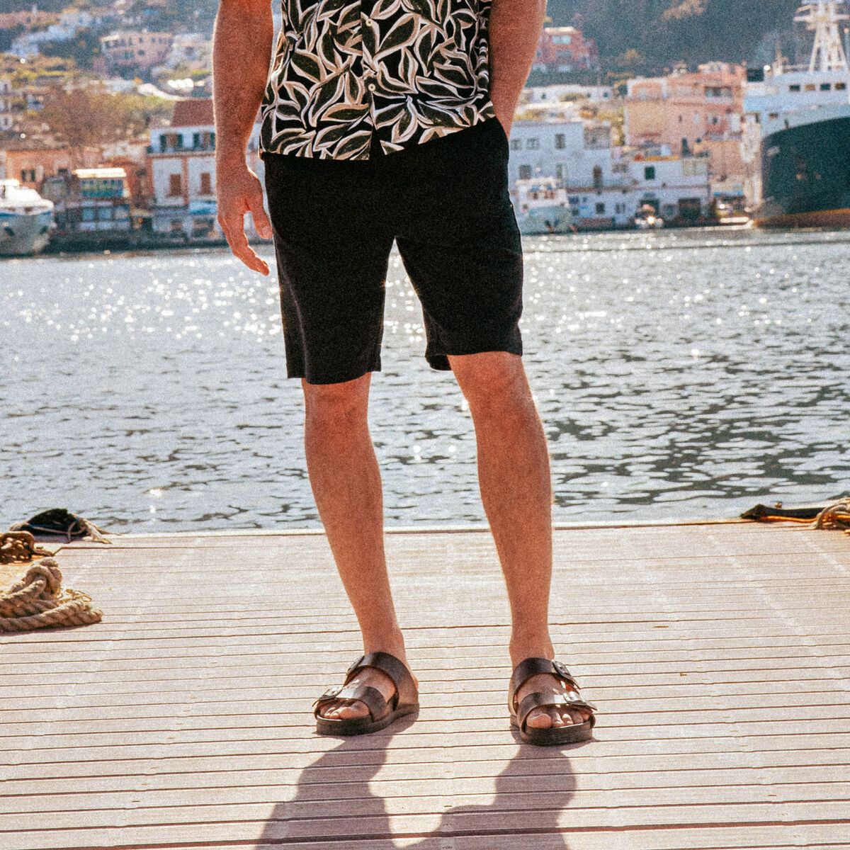 Short droit taille élastiquée noir homme