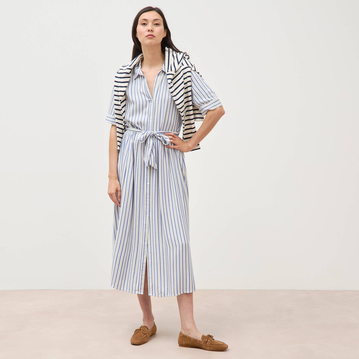 Robe manches courtes col am&eacute;ricain ecru femme