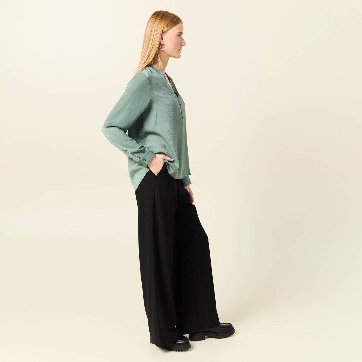 Blouse manches longues satin vert kaki femme