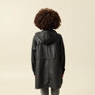 Parka longue droite d&eacute;perlante &agrave; capuche noir femme