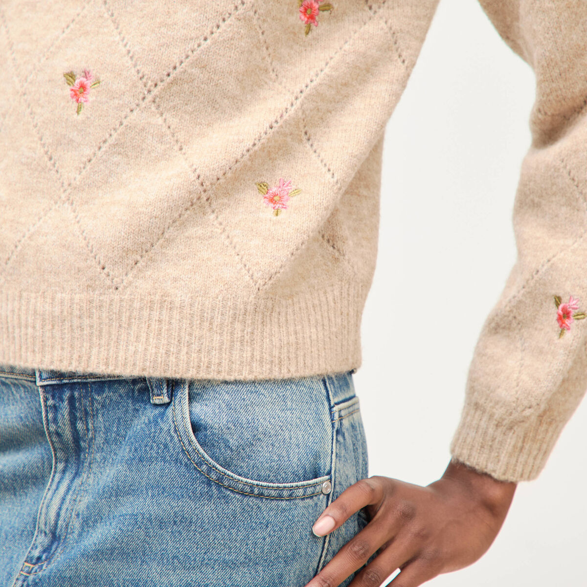 Pull droit col rond manches longues creme femme