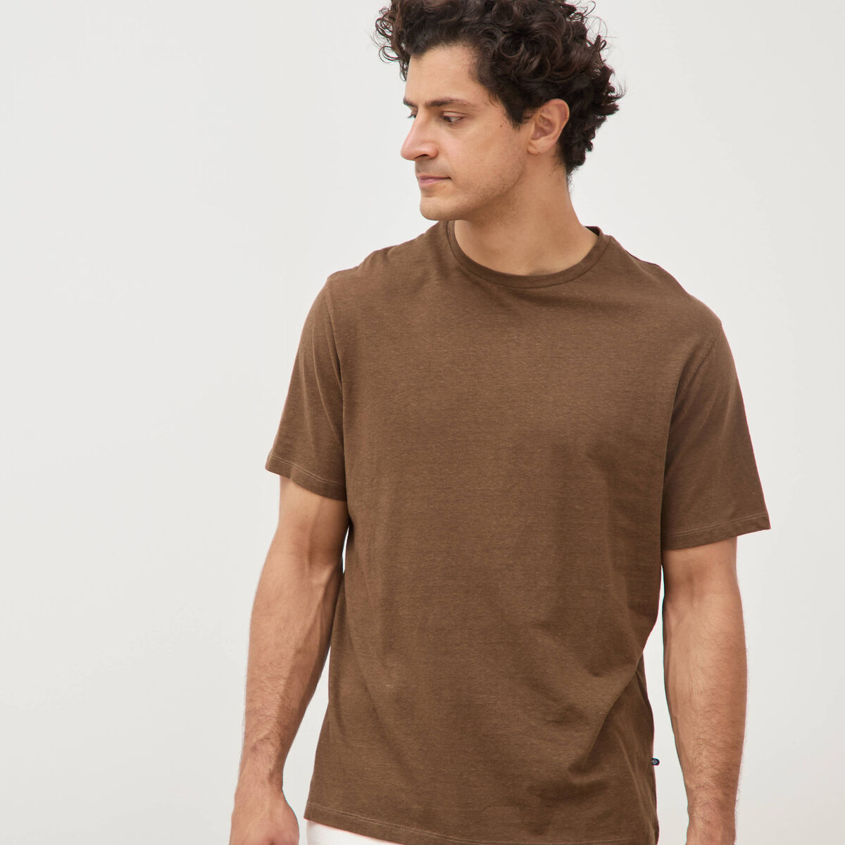 T-shirt ras de cou manches courtes taupe homme