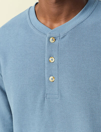 T-shirt manches longues bleu fonc&eacute; homme