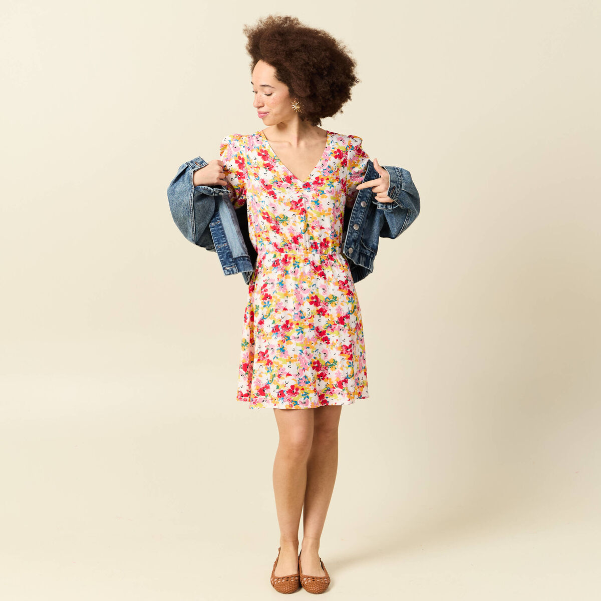 Robe fluide col v manches courtes rose framboise femme