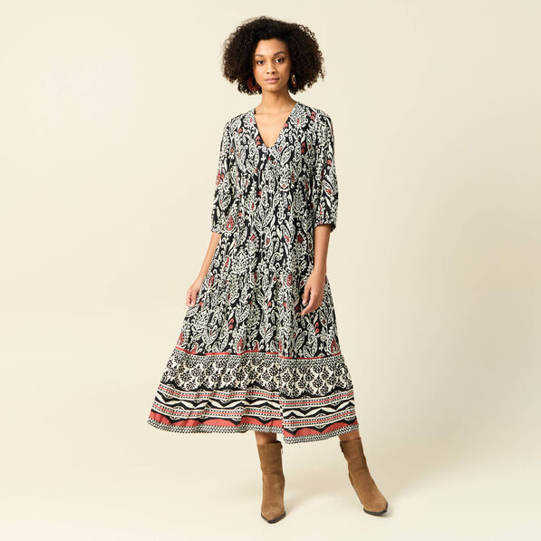 Robe longue évasée noir femme