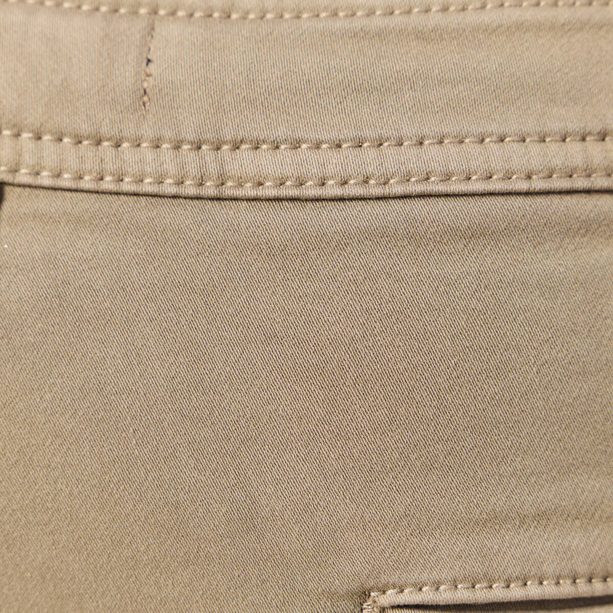 Pantalon battle bas resserr&eacute; taupe homme