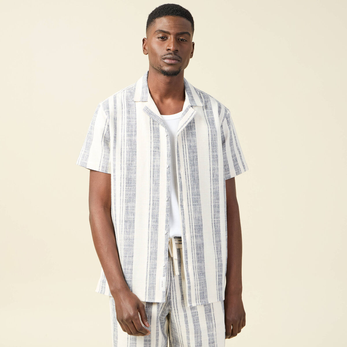 Chemise manches courtes ecru homme