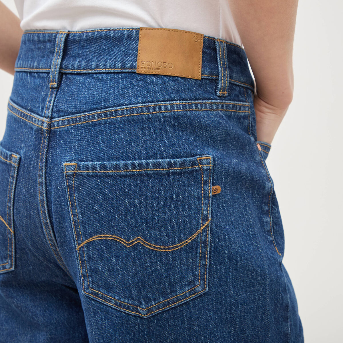 Jeans barrel taille haute 7/8&egrave;me denim brut femme