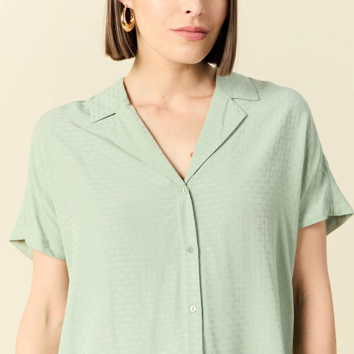 Chemise manches courtes vert olive femme